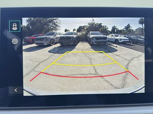 New 2027 Kia Seltos S FWD image 18