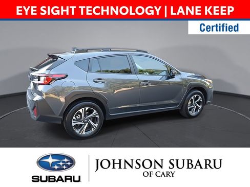 Used 2025 Subaru Crosstrek 2.5i Premium AWD/4WD image 4
