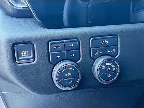 Used 2024 Chevrolet Silverado 1500 RST image 10