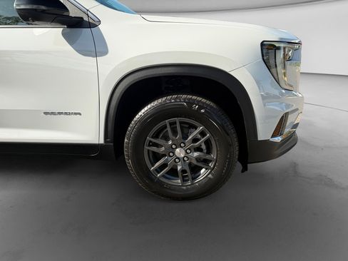New 2026 GMC Acadia Elevation w/ LPO, Floor Liner Package FWD image 31