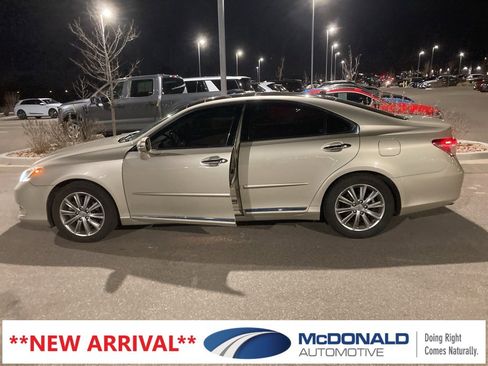 Used 2010 Lexus ES 350 image 1