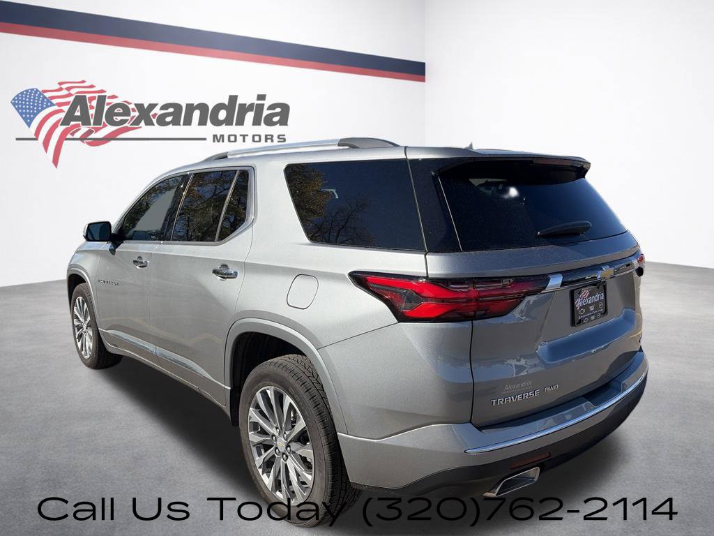 Used 2023 Chevrolet Traverse Premier AWD/4WD image 9
