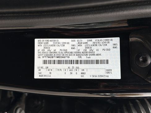 Used 2021 Ford F250 Platinum image 38