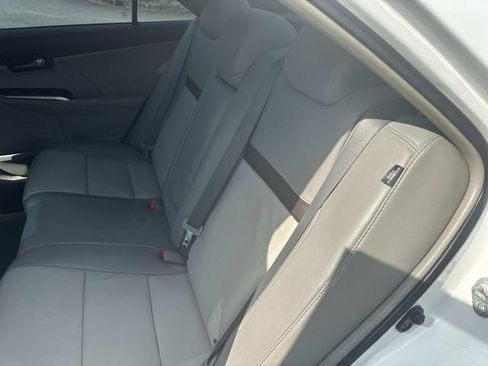 Used 2012 Toyota Camry XLE FWD image 25