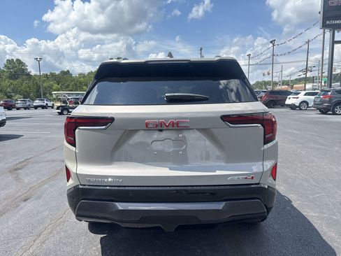 New 2027 GMC Terrain AT4 w/ Convenience Package III AWD/4WD image 4