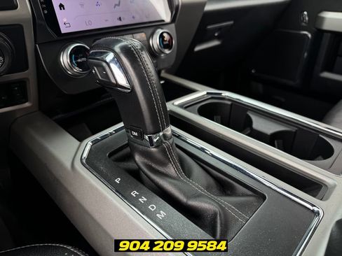 Used 2018 Ford F150 Lariat w/ Equipment Group 502A Luxury AWD/4WD image 15