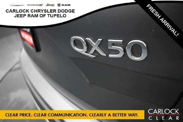 Used 2019 INFINITI QX50 Luxe w/ Navigation Package AWD/4WD image 45