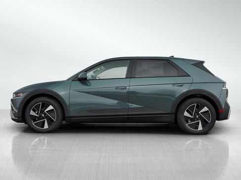 New 2026 Hyundai Ioniq 5 SE AWD/4WD image 4