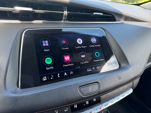 Used 2019 Cadillac XT4 Sport w/ Cold Weather Package AWD/4WD image 30