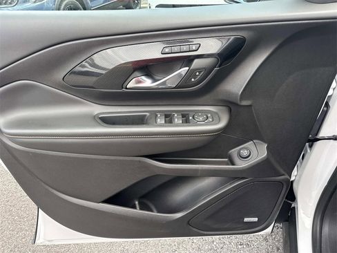 Used 2024 GMC Terrain AT4 w/ Infotainment Package II image 34