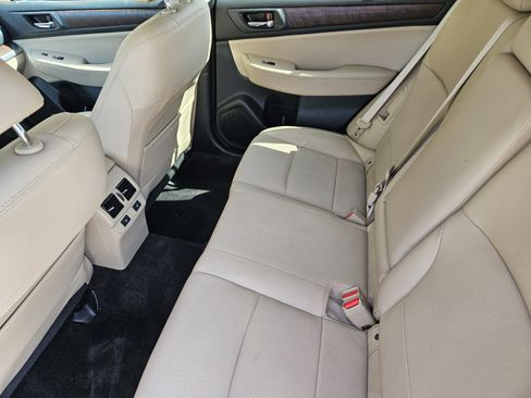 Used 2015 Subaru Outback 2.5i Limited AWD/4WD image 27