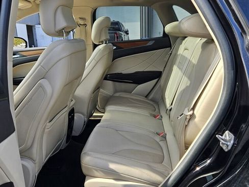 Used 2019 Lincoln MKC Select w/ Select Plus Package image 7