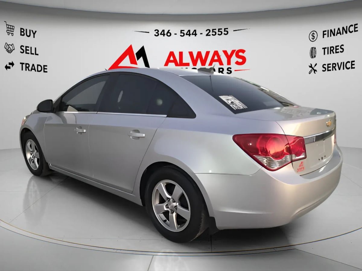 Used 2015 Chevrolet Cruze LT FWD image 21