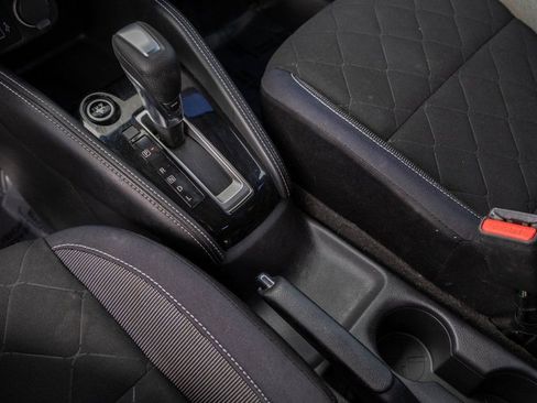 Used 2018 Nissan Kicks SV image 17