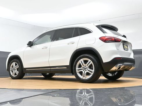 Used 2022 Mercedes-Benz GLA 250 w/ Premium Package Lite image 55