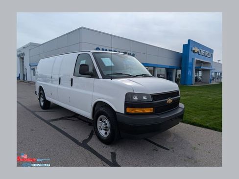 Used 2021 Chevrolet Express 2500 Extended w/ Driver Convenience Package image 1