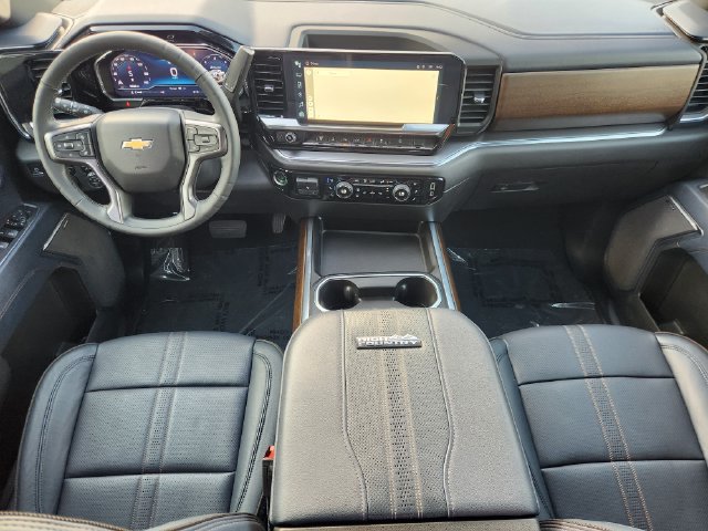 Used 2024 Chevrolet Silverado 2500 High Country w/ Technology Package AWD/4WD image 28