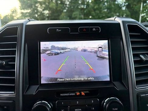 Used 2020 Ford F150 XLT w/ Equipment Group 302A Luxury AWD/4WD image 26