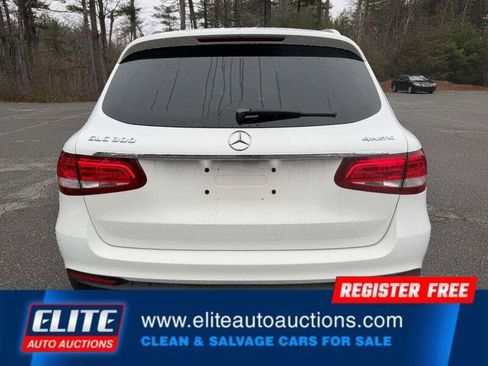 Used 2019 Mercedes-Benz GLC 300 4MATIC image 23