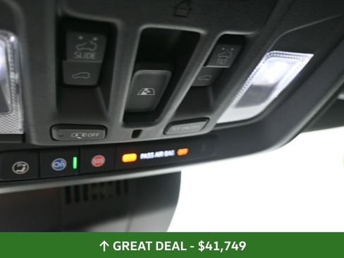 Used 2022 Chevrolet Silverado 1500 High Country w/ High Country Premium Package image 32