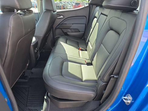 Used 2022 Chevrolet Colorado Z71 AWD/4WD image 26