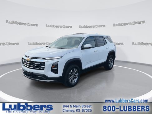 Used 2025 Chevrolet Equinox LT image 4