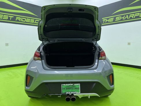 Used 2019 Hyundai Veloster 2.0 FWD image 9
