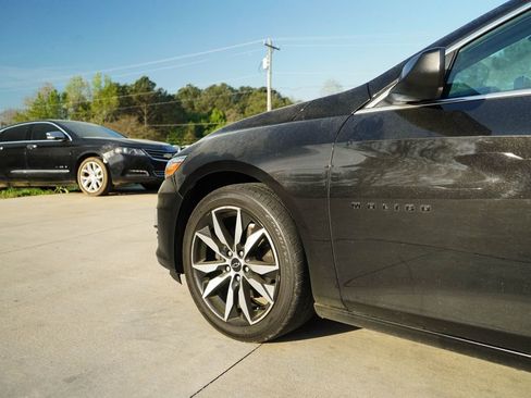 Used 2023 Chevrolet Malibu RS image 12