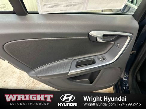 Used 2012 Volvo S60 T5 FWD image 12