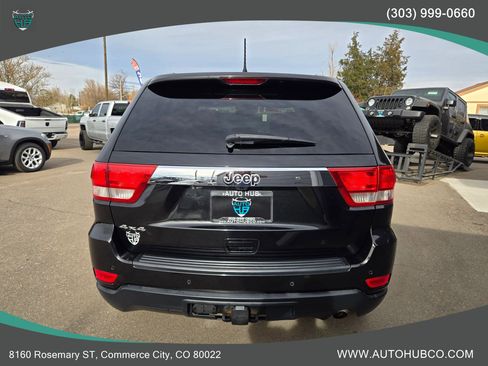 Used 2011 Jeep Grand Cherokee 70th Anniversary image 5