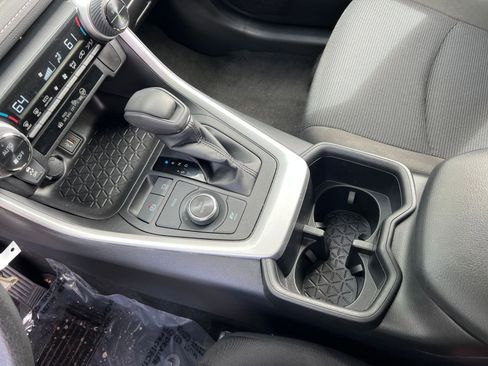 Used 2025 Toyota RAV4 LE image 36