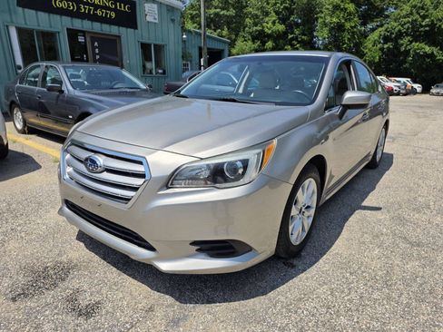 Used 2017 Subaru Legacy 2.5i Premium AWD/4WD image 6
