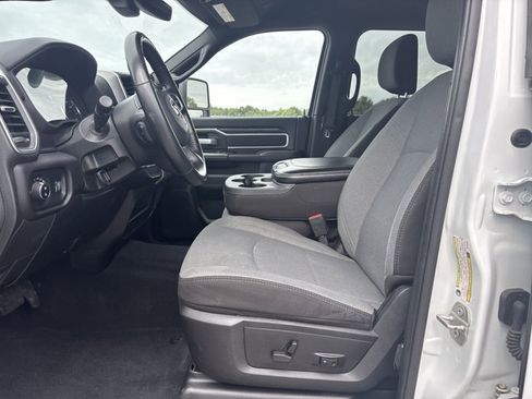 Used 2024 RAM 2500 Big Horn image 13