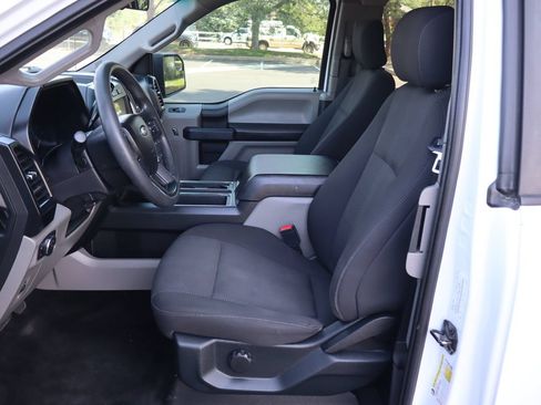 Used 2018 Ford F150 XL w/ Equipment Group 101A Mid AWD/4WD image 19