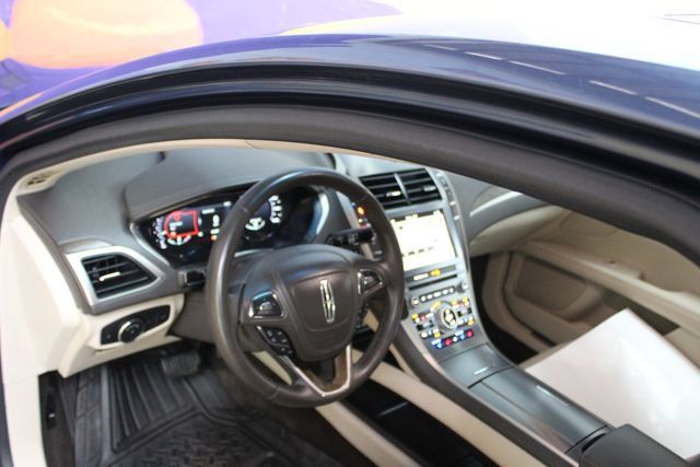 Used 2018 Lincoln MKZ Reserve w/ Climate Package AWD/4WD image 14