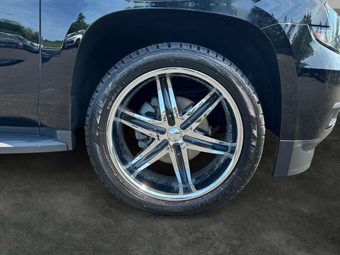 Used 2017 Chevrolet Tahoe LT AWD/4WD image 5