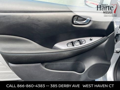 Used 2023 Nissan Leaf S FWD image 17