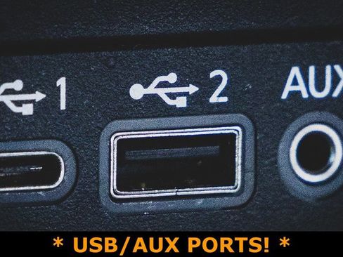 Used 2021 Nissan Sentra SR w/ SR Premium Package image 7