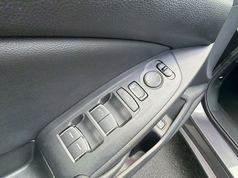 Used 2019 Honda Accord LX image 26
