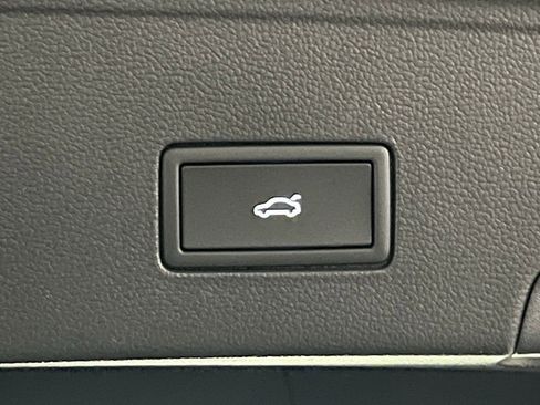 New 2026 Volkswagen Atlas SE image 41