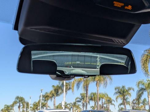 Certified 2023 BMW i7 xDrive60 image 27