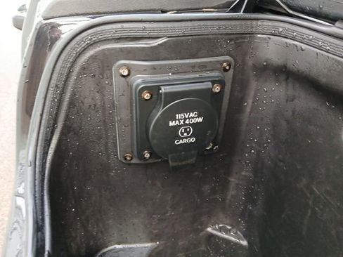 Used 2022 RAM 2500 Limited image 11