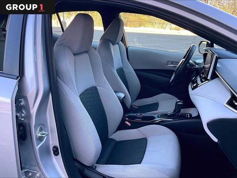 Certified 2024 Toyota Corolla SE w/ SE Package image 8