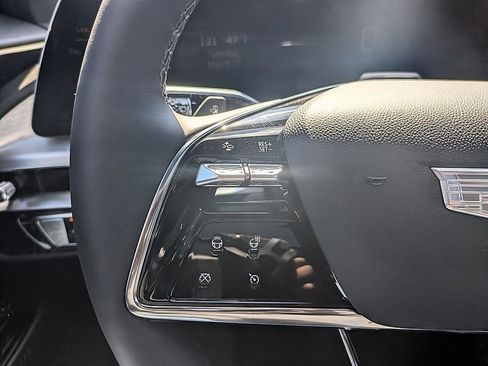 New 2026 Cadillac Lyriq Sport image 16