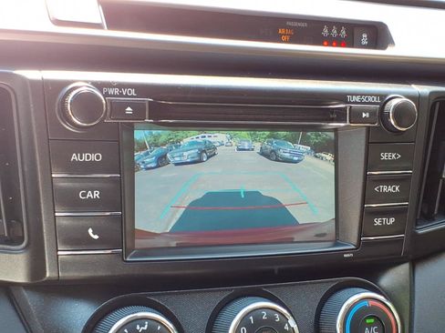Used 2017 Toyota RAV4 LE w/ All Weather Liner Package AWD/4WD image 15