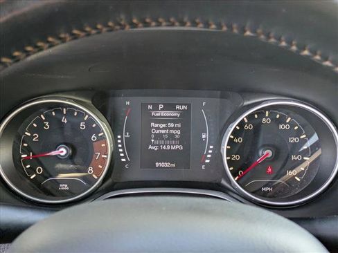 Used 2020 Jeep Compass Latitude w/ Cold Weather Group image 11