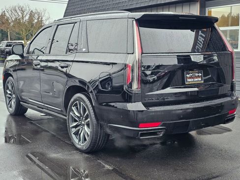 Used 2021 Cadillac Escalade Sport Platinum image 3