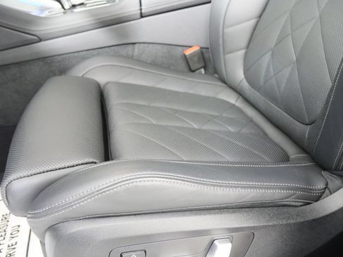 Used 2023 BMW X6 xDrive40i w/ Premium Package AWD/4WD image 10