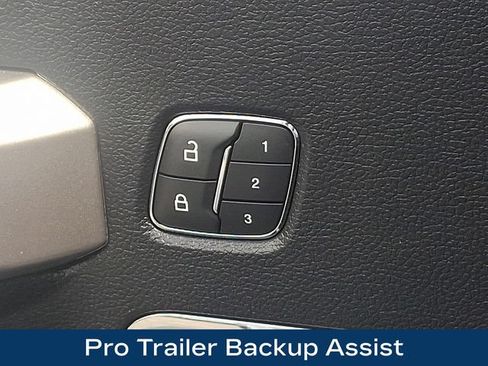 Used 2020 Ford F150 Lariat w/ Trailer Tow Package AWD/4WD image 18
