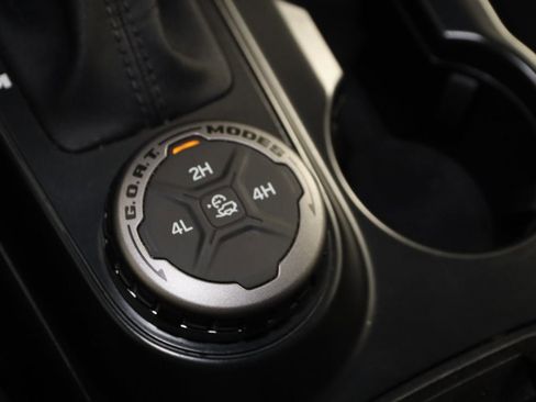 Used 2024 Ford Bronco Outer Banks image 25